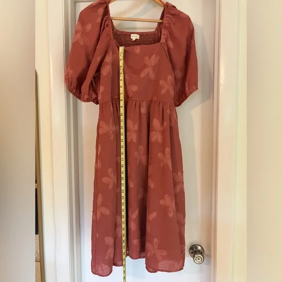 Roolee Smocked Floral Puff Sleeve Dress - Picture 4 of 5